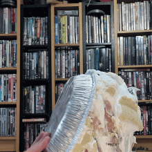 Lucullus: 2 shaving cream pies