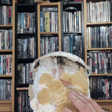 Lucullus: 2 shaving cream pies