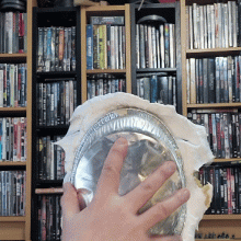 Lucullus: 2 shaving cream pies