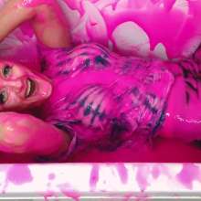 TheGungeZone: Cleo's Messy Gunge Bath