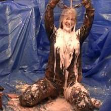 123gunge: Cuffs and custard