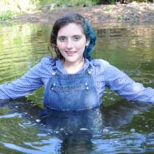 DungeonMasterOne: Maude's Denim Dungaree Dip!