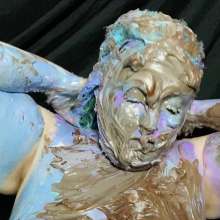 Luckyleaf: Disappearing Clown into Icing