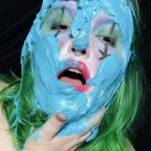 Luckyleaf: Disappearing Clown into Icing