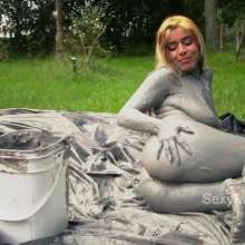 Alana SexyMessyBabes: Double Mud Sluts 1