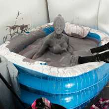 CandyCustard: Photoset: Cleo Latex Gunge Pool