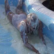 Jayce: Pool Full of Oil, Covered in Flour, Foam, White Leo+Rinse