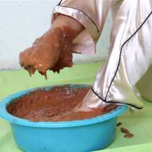 lovingmessy4you: Sexy Silk Pajamas Very Messy (feet and Hair)