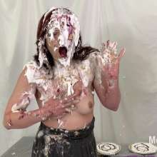 Messygirl: The Catering Mishap
