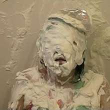 Alumi: Sexy Japanese girl pied in the face and slimed, showing her bare soles