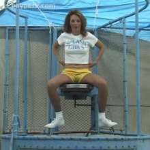 doctor_splash: Dunk Tank Splash Girls