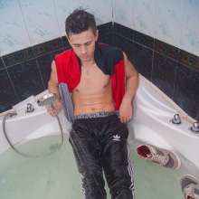 Wet Live Team: Wet Ruslan and His Jacuzzi (photos High Quality)