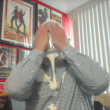 Lucullus: 2 pies in Oxford shirt