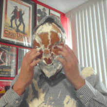 Lucullus: 2 pies in Oxford shirt