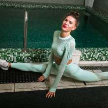 wet.look.me: 3 Wetlook Girl Sets in Shower, Pool and River--Lets Enjoy!  | Wetlook.biz