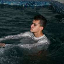wet.look.me: Man | Wetlook man in Casual Clothes | Wetlook.biz