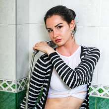 wet.look.me: Wetlook girl in Bath and hot Girl in Pool | Wetlook.biz