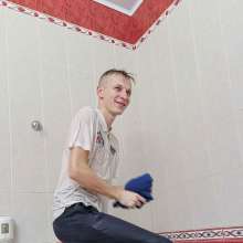 Wet Live Team: Artem Covered Himself with Foam and Bathed in a Jacuzzi