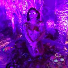 messyhot: Encina Has Her First Cake Experience with a Blacklight Cake