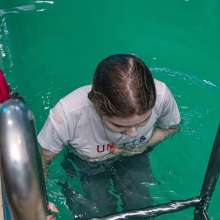 Wet Live Team: Nastya in a Large Pool, Swimming without a Bra | Wetlook