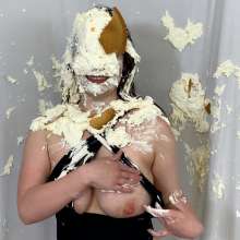 Messygirl: New Messygirl Download: Pie Target Stephanie