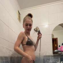Top Messy Girls: Sexy Girl in Showers