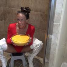 Jayce: Sneaky Solo Wank Cheezy Coverage!Another Sneaky Shower Short Session!