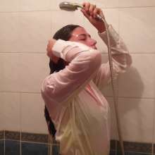 Top Messy Girls: Student Shower