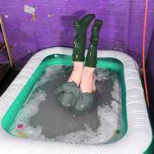 DungeonMasterOne: Maude's two tone dress bath and underwear dip