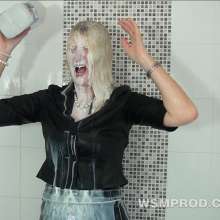 WSMProductions: A Wet and Milky Bath 1 for Mrs. cc