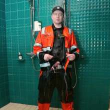 vstyle83: Workwear in Shower