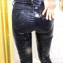 Tight and Wet Clothes: A Tight Levi's Shower
