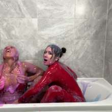 TheGungeZone: Belle and Callie's Messy Gunge Bath