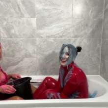 TheGungeZone: Belle and Callie's Messy Gunge Bath