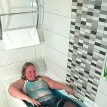 CheekyLuna: Cheekyluna's Warm Blue Jelly Bath