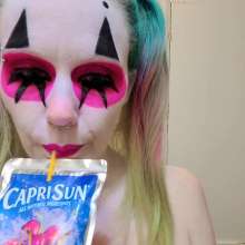 TrixiTease: Clowning Around With Pie