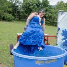 JD and Messy Andi: Prom Queen in the Dunk Tank!