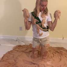 RevSlymsford: Girl Scout Kaydens Plays + Wanks In The Fake Mud Sludge