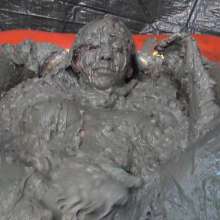 Jayce: Guess the Mess-ms. Jayce Gets XXX in Tub of Goop!