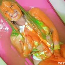 TotallyGunged: Lottie Lalay Confesses Naughty Secrets in a Gunge Tank!