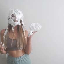 Mia_Mur: I Loose and Get 5 Big Pies in Face