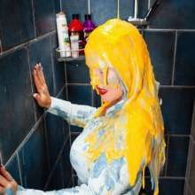 WAM Photography: Janet Gets Messy
