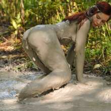 dlodoski: Ignorance is Bliss--Ludella (photos)