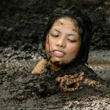 dlodoski: Liza Exploring Peat--Photos