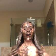 Slimed Models: Nina Slops Herself