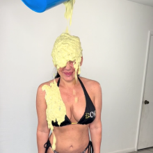 Slimed Models: Playboy Model in Her First-Ever Wamming!