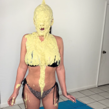 Slimed Models: Playboy Model in Her First-Ever Wamming!