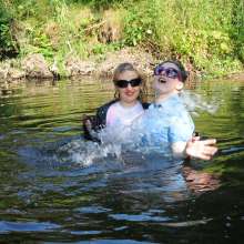 DungeonMasterOne: The Tureen Hunt: Into the river with Rosemary and Felicity!