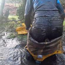 WetandMuddy: Video 98