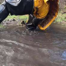 WetandMuddy: Video 98